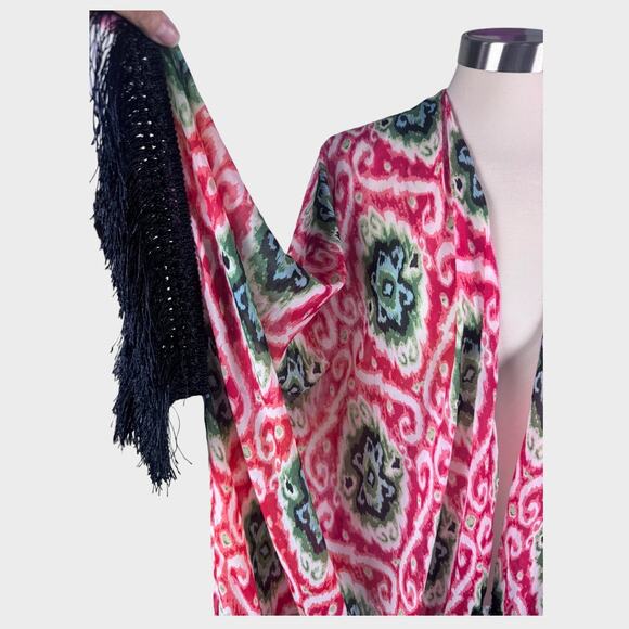 Kimono Cape Fringe Borders Red Green Black OSFM One Size - Picture 3 of 6